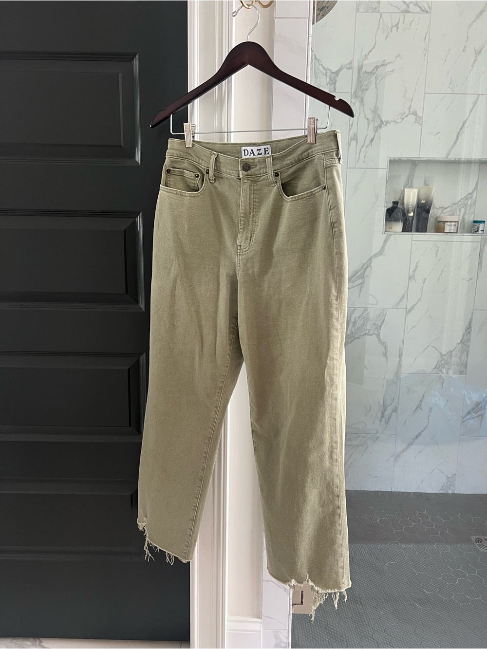 Daze Denim Pleaser High-Waisted Wide Leg Jean - size 29